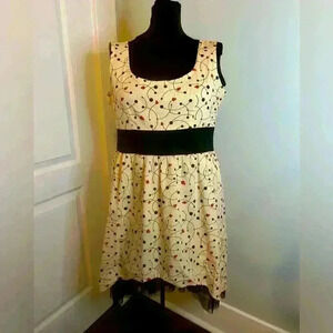 Sourpuss Retro Pinup Style Womens M Red Skulls‎ Empire Waist Tulle Lined Dress